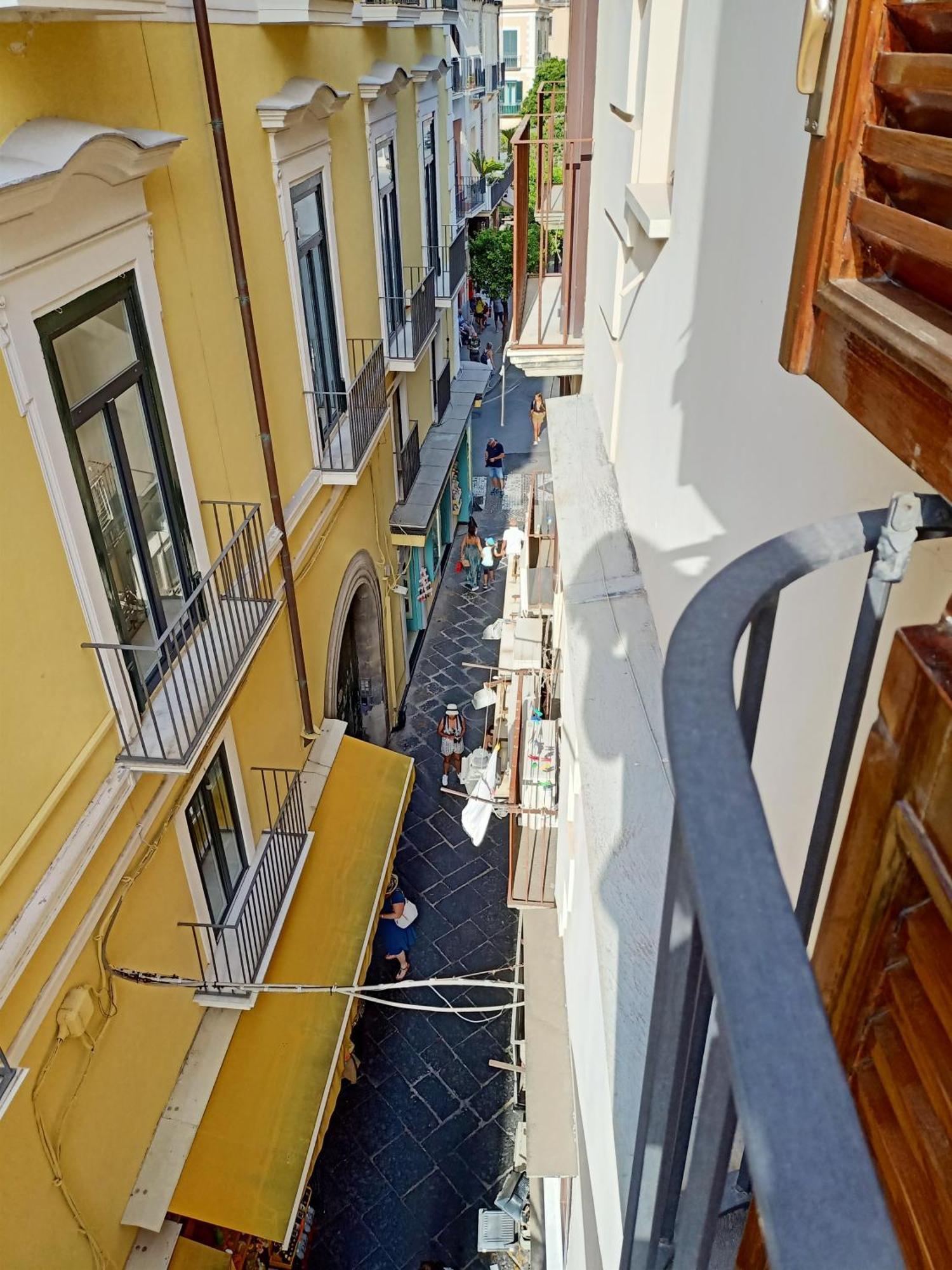 Alleyway Сорренто Экстерьер фото